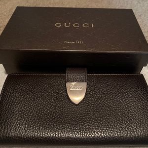 Gucci wallet